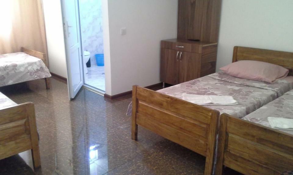 Hotel Twins Kobuleti Esterno foto