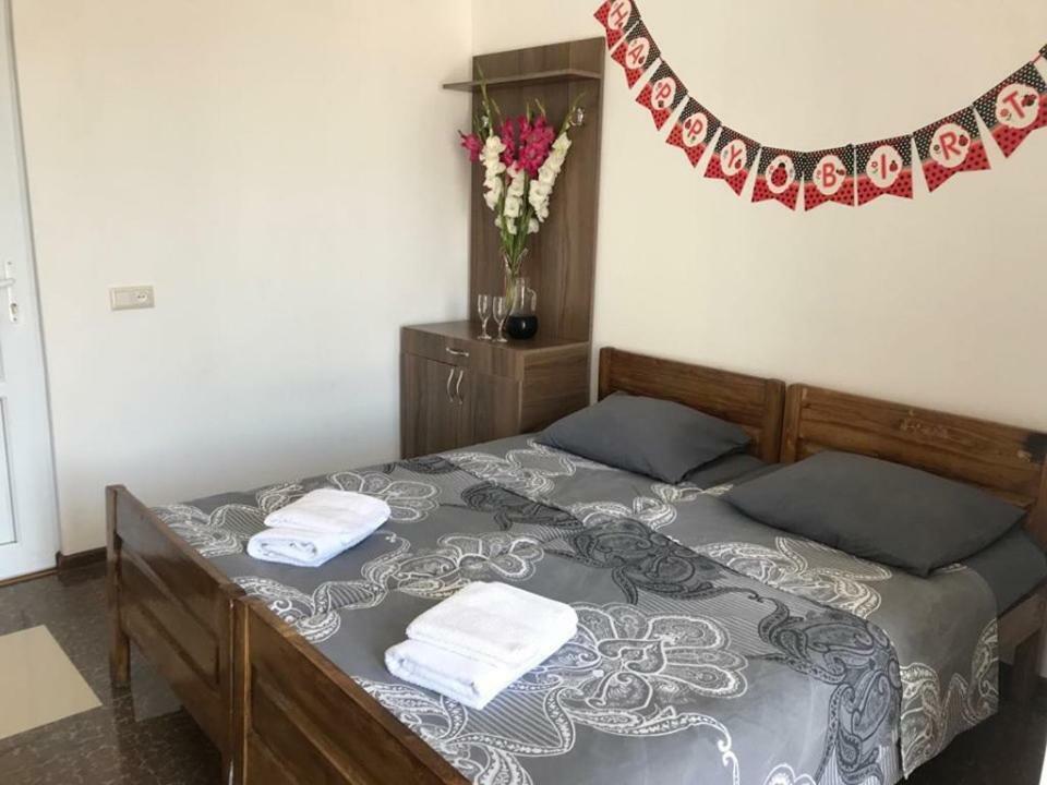 Hotel Twins Kobuleti Esterno foto